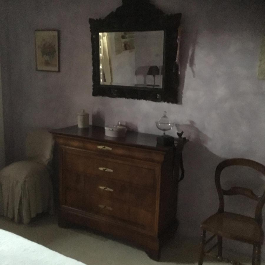 Oustau De Piera Bed & Breakfast Gordes Bagian luar foto