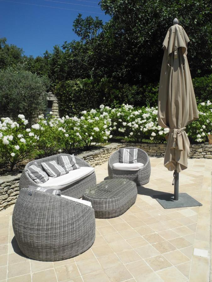 Oustau De Piera Bed & Breakfast Gordes Bagian luar foto